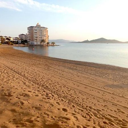Apartamento En Primera Linea De Playa Murcia Exteriör bild