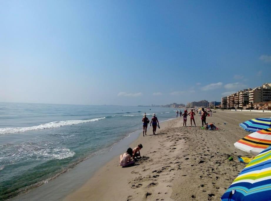 Apartamento En Primera Linea De Playa Murcia Exteriör bild